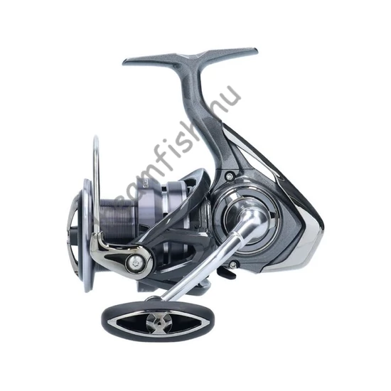 Daiwa 20 Exceler LT 2500 / Pergető orsó
