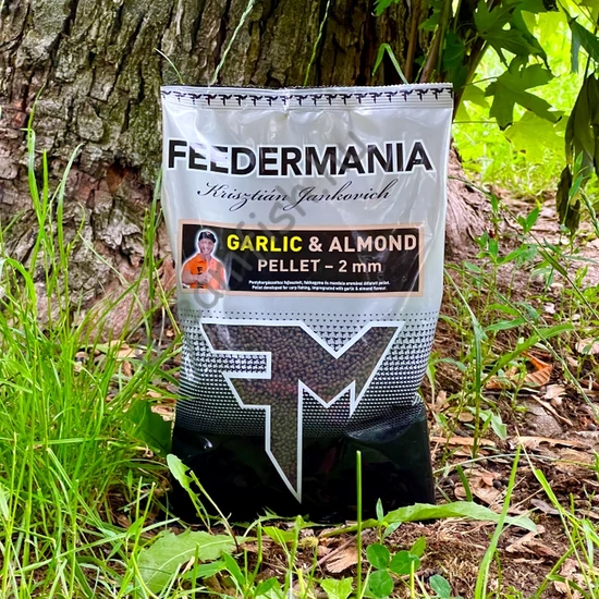 Feedermania Silver Pellet 2mm Garlic and Almond / Pellet
