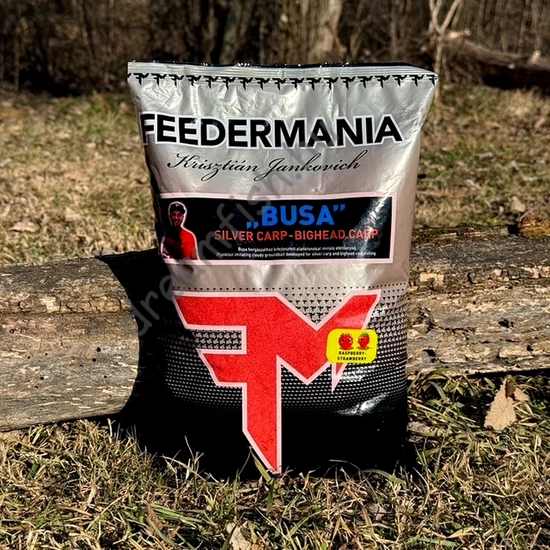 Feedermania Groundbait Busa Prémium Fenekező Málna-Eper 2500g / Etetőanyag