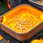 Kép 4/7 - Guru Maggot Riddle - Orange/Black  - Élő csali másztató